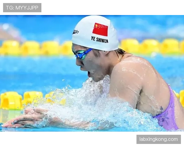 叶诗文这生活简直穿越了，赛场上女神，下了场就是普通女孩的买菜狂魔