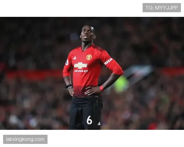 曼联复兴进程仍未完成，对赛季成绩目标形成挑战，球队稳定性需持续提升。